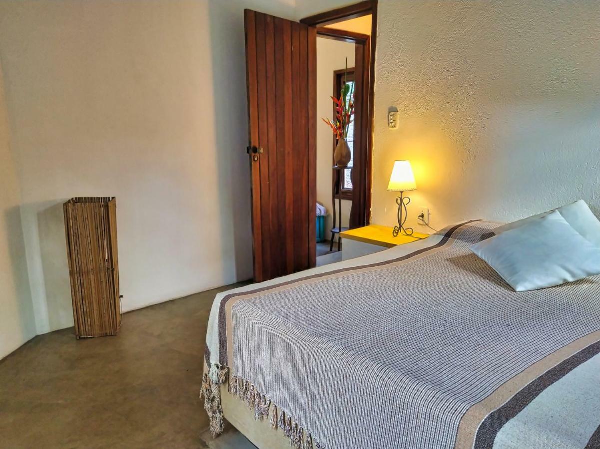 Salamandra Guest House Porto Seguro Bagian luar foto